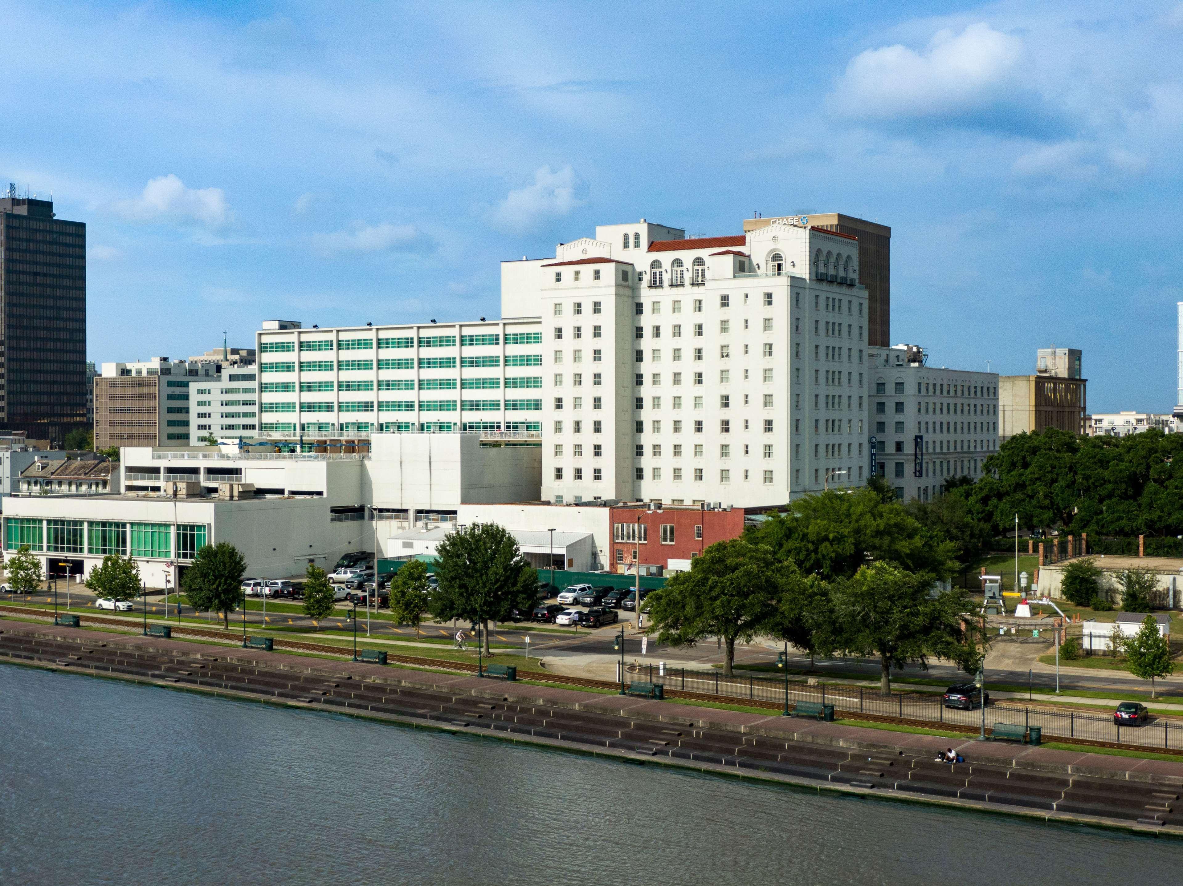 Hilton Baton Rouge Capitol Center Exterior foto